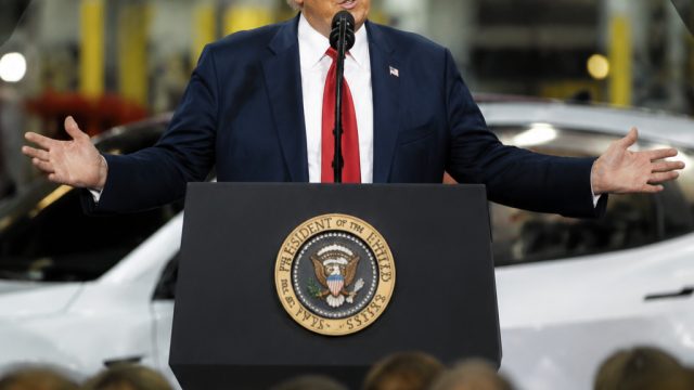 Trump Highlights Economic Recovery and Oil Prices in Key Swing State | pola sdy hari ini, cara main 