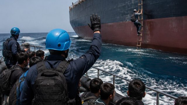 UN Launches Urgent Evacuation for Stranded Sailors in Hormuz | ozzo, top 88 slot, bola joker123