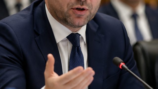 Political Accountability: The Ongoing Controversy Around Minister Toskoski | bandar gaple online, sl